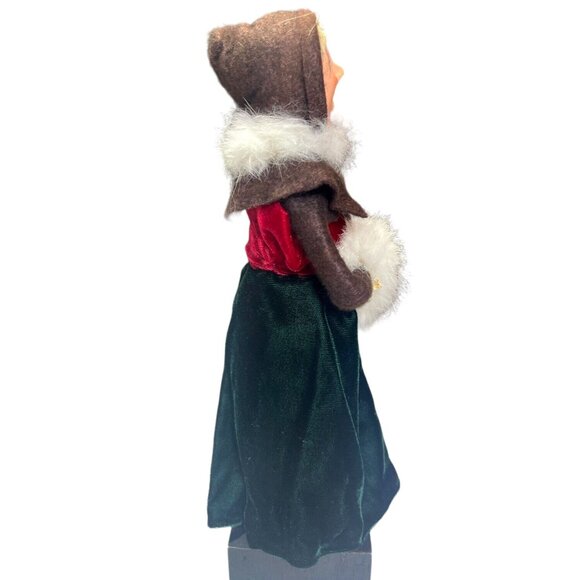 Vintage Paper Mache Old Lady Christmas Choir Singer 11.25 in H. - Picture 3 of 9